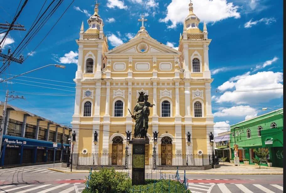 imagem da cidade Pindamonhangaba